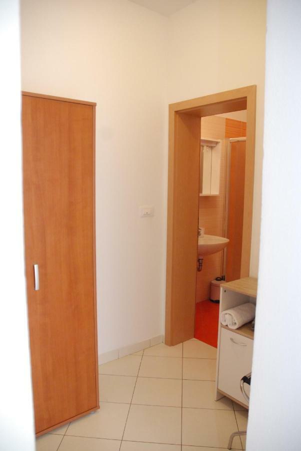 Apartmani Radin Rosini 外观 照片