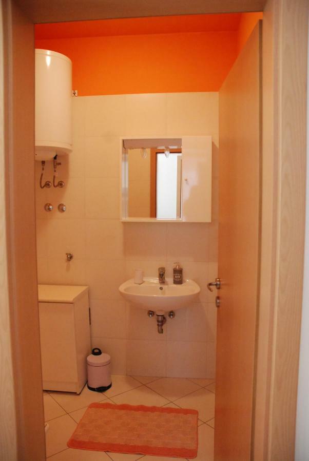 Apartmani Radin Rosini 外观 照片