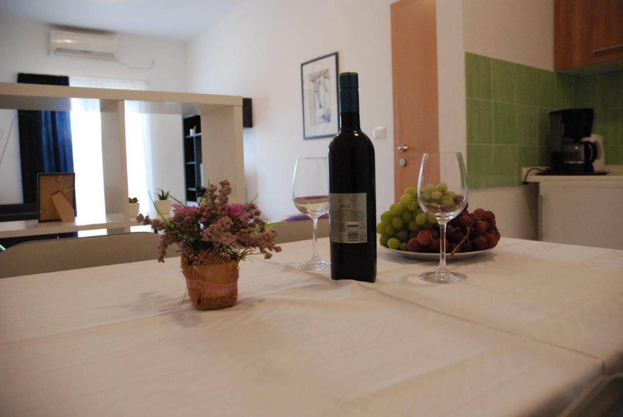 Apartmani Radin Rosini 外观 照片