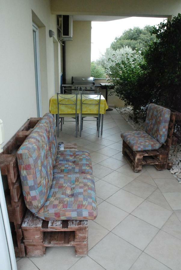 Apartmani Radin Rosini 外观 照片