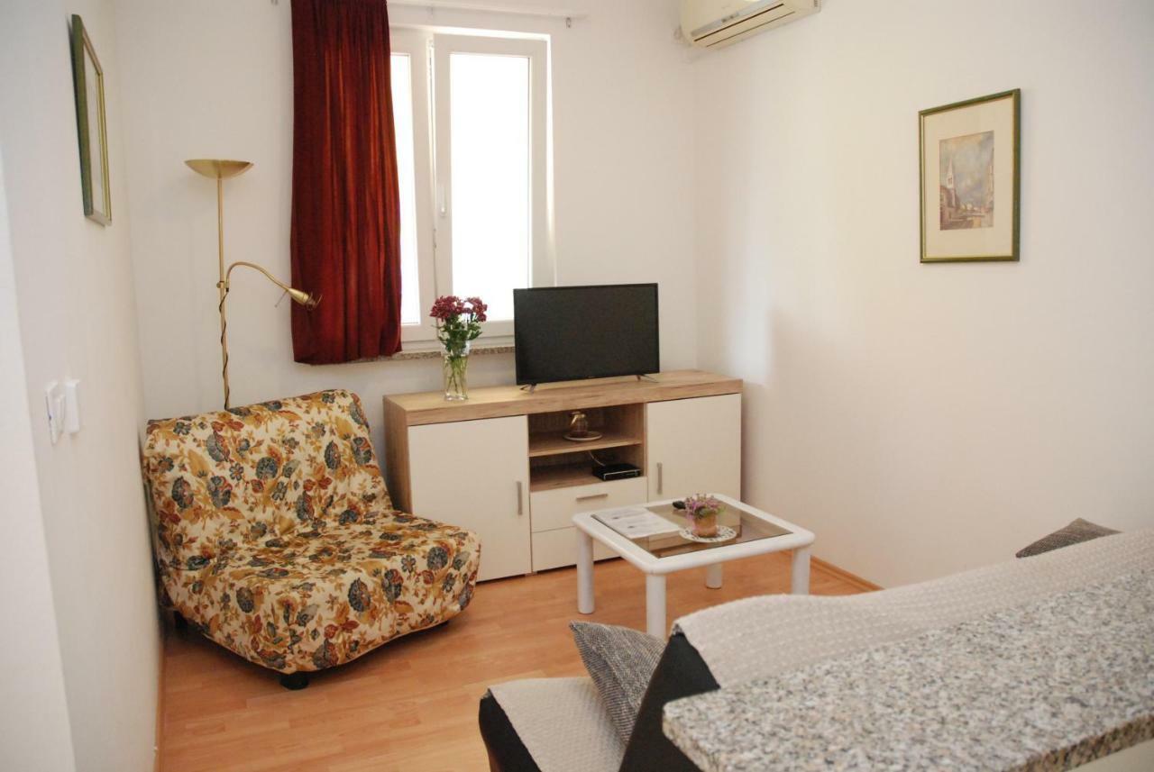 Apartmani Radin Rosini 外观 照片