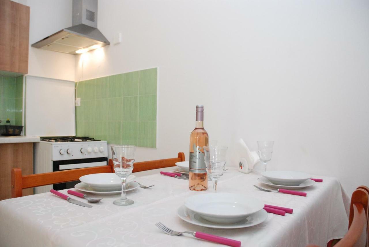 Apartmani Radin Rosini 外观 照片
