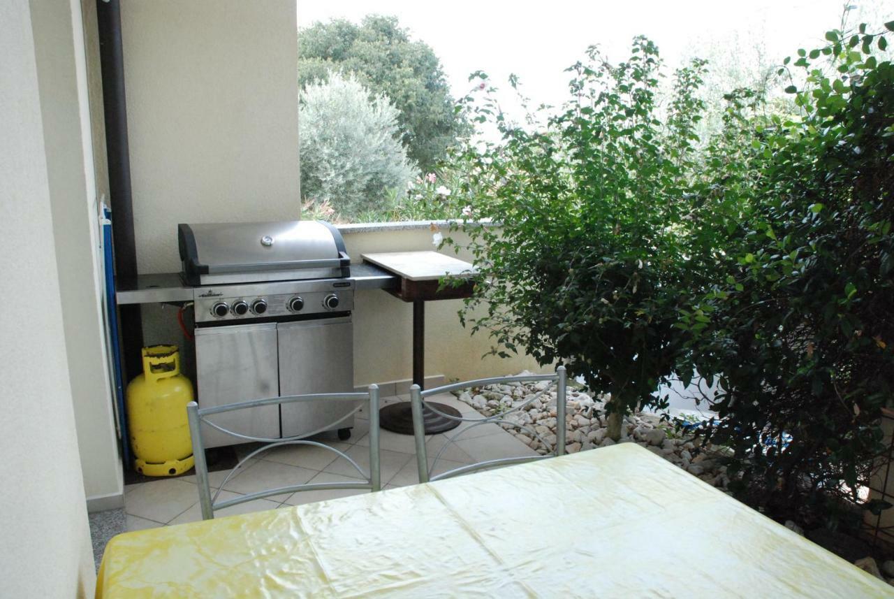 Apartmani Radin Rosini 外观 照片