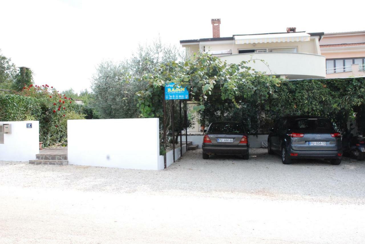 Apartmani Radin Rosini 外观 照片