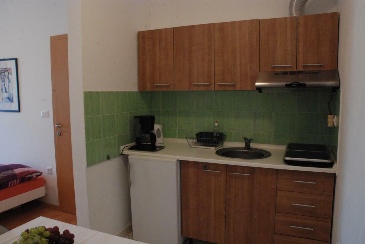 Apartmani Radin Rosini 外观 照片